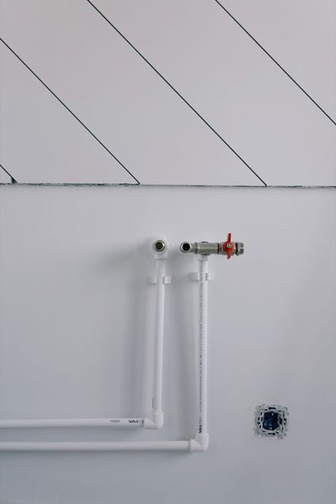 Wärmepumpe an einer Hauswand
