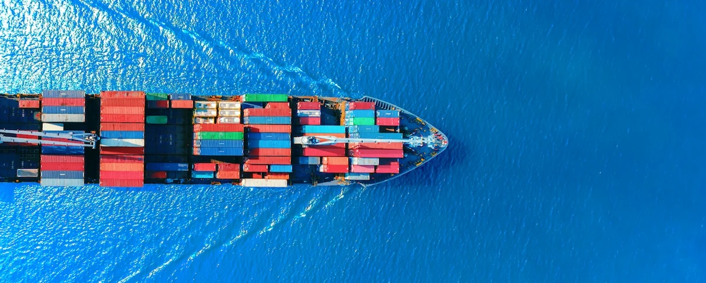 eShipping scaled its logistic efforts with a flexible help desk