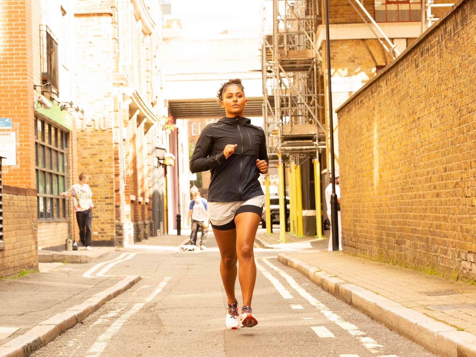 A picture of marathon runner Marina. Photography by Rayon Vert.