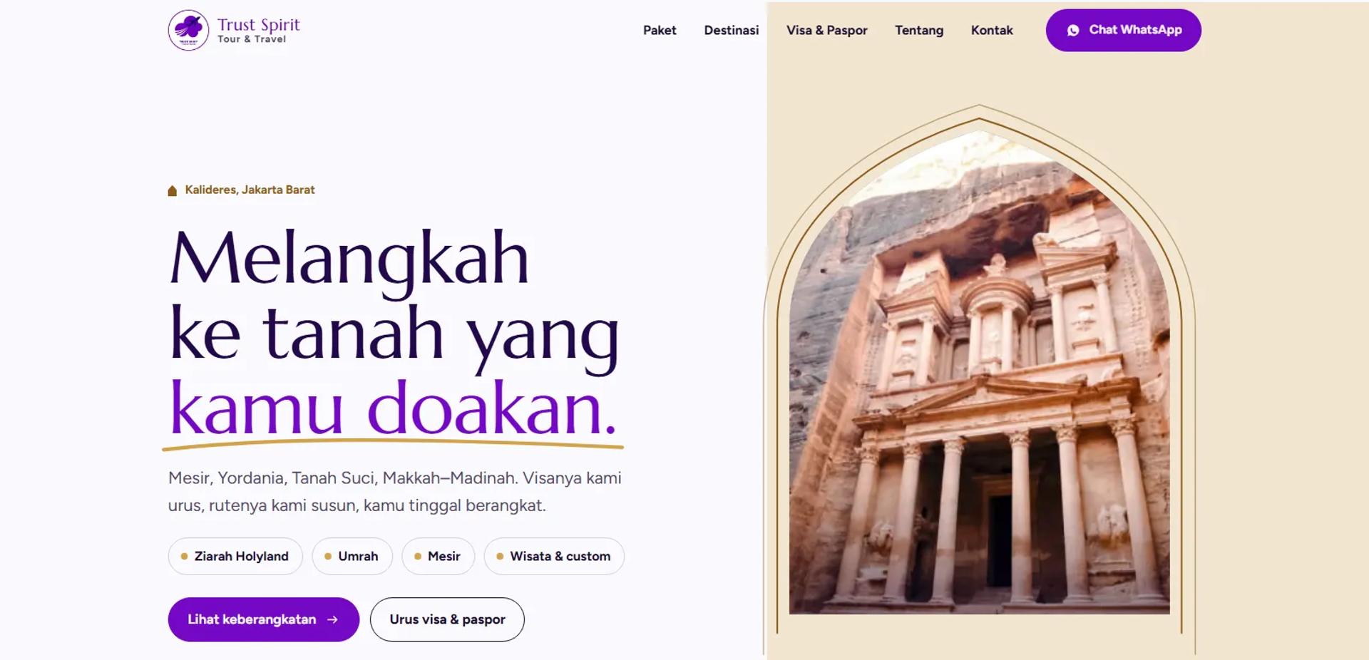 Homepage of the Trust Spirit Tour & Travel website