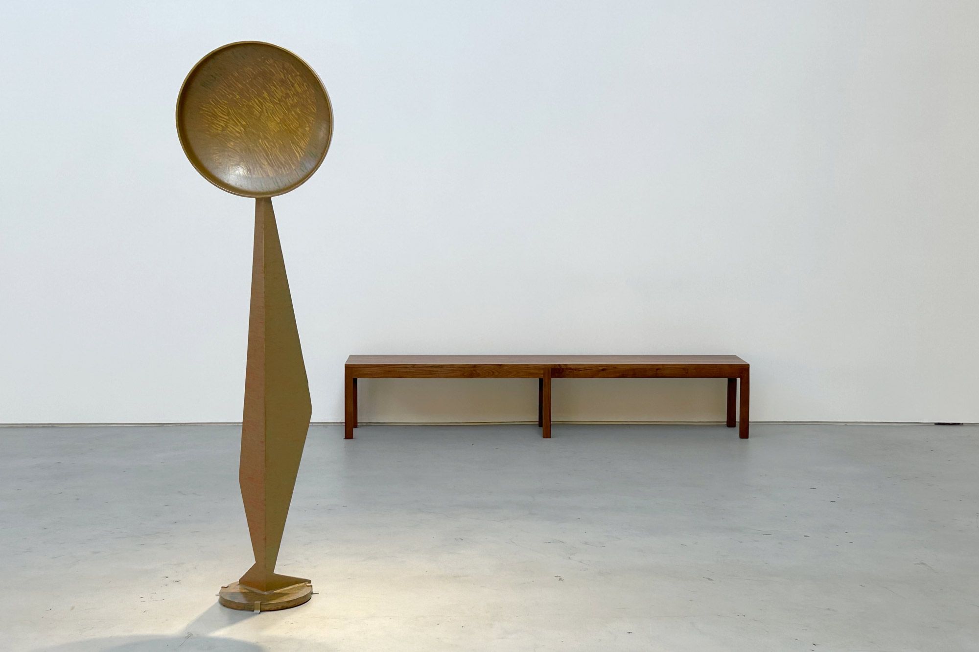David Smith, Ninety Son, 1961. Steel, paint, 50.8 × 188 × 33 cm / 74 x 20 x 13 inches. Photo: the author.