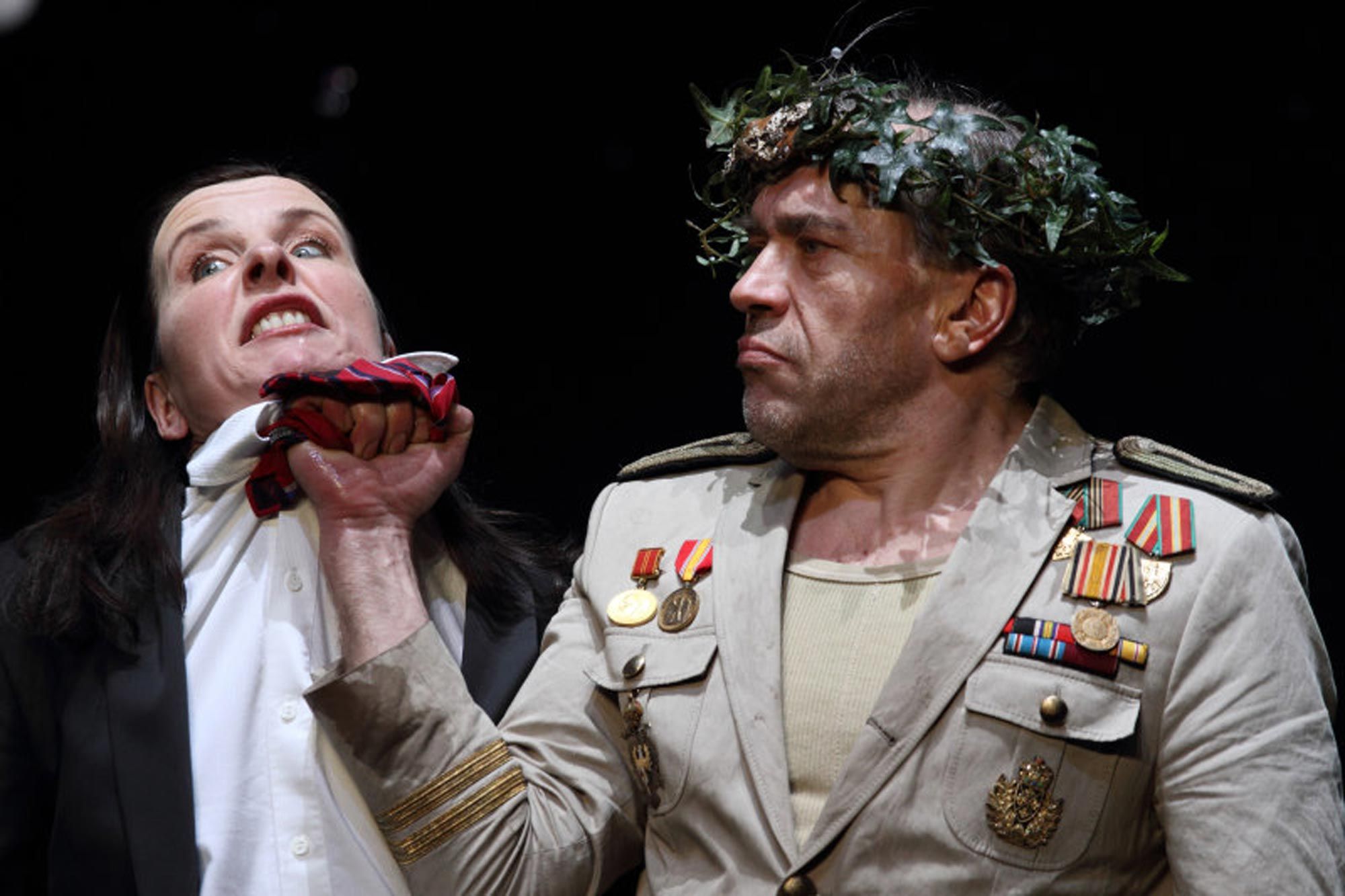 Brecht, Antigone, Thalia Theater, Hamburg, 2011.