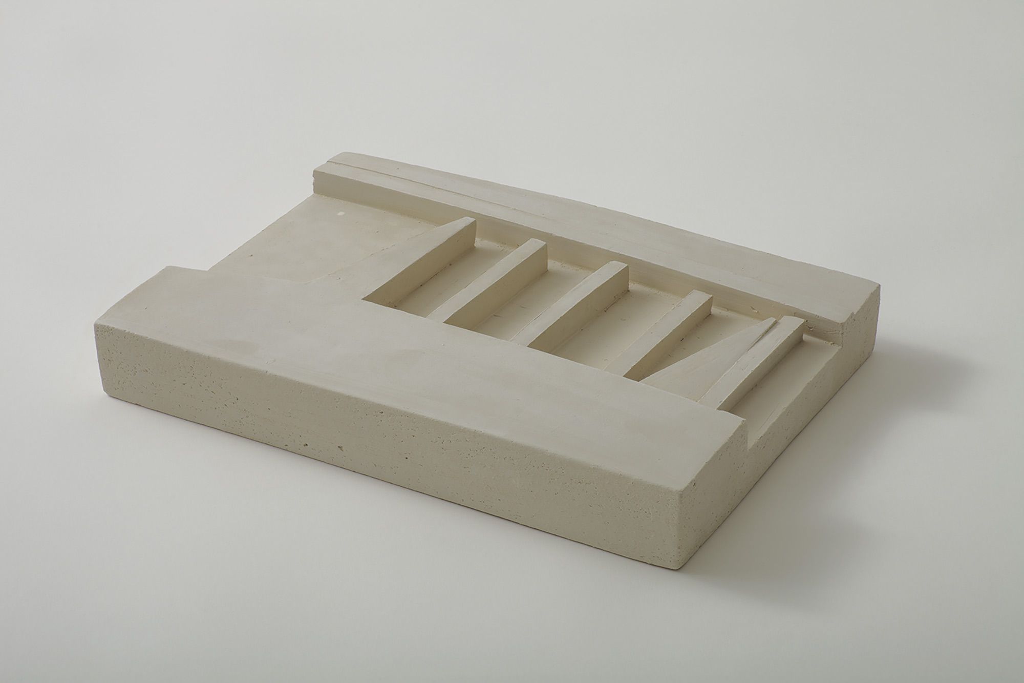 Untitled, 2012
clay
30.5 x 21 x 4.5 cm 
(12 1/8 x 8 1/4 x 1 3/4 ins)