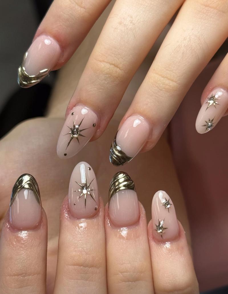 Custom nail design by Nail Pro in Silverdale