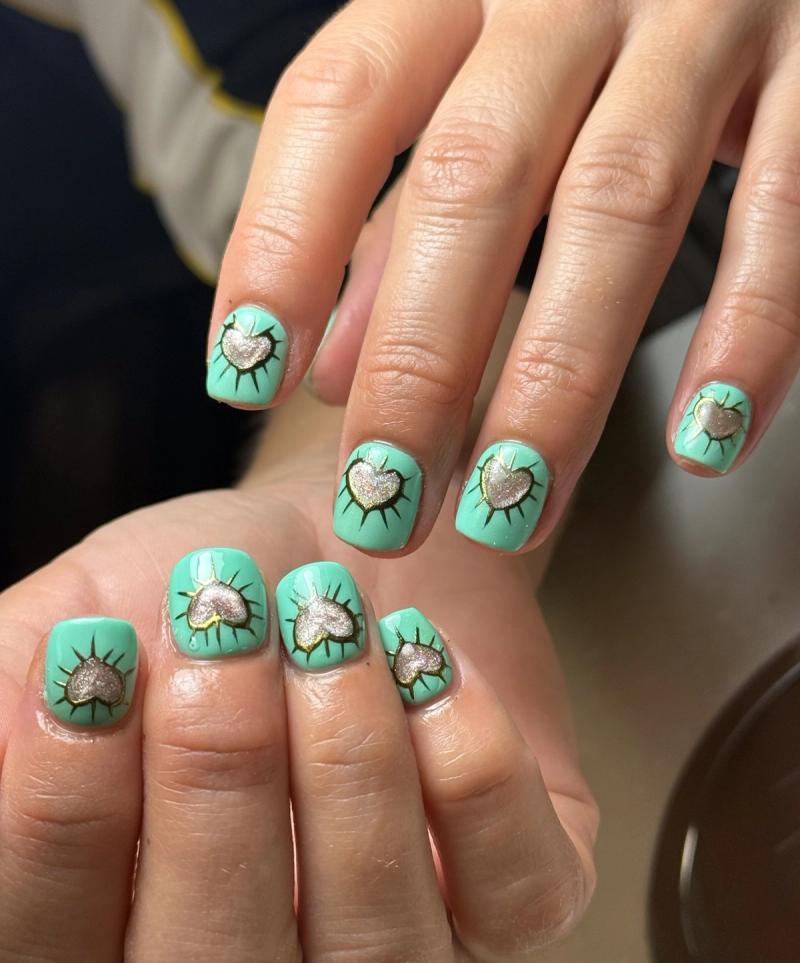 Nail Pro, Silverdale Gallery