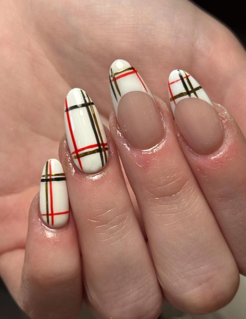 Custom nail design by Nail Pro in Silverdale