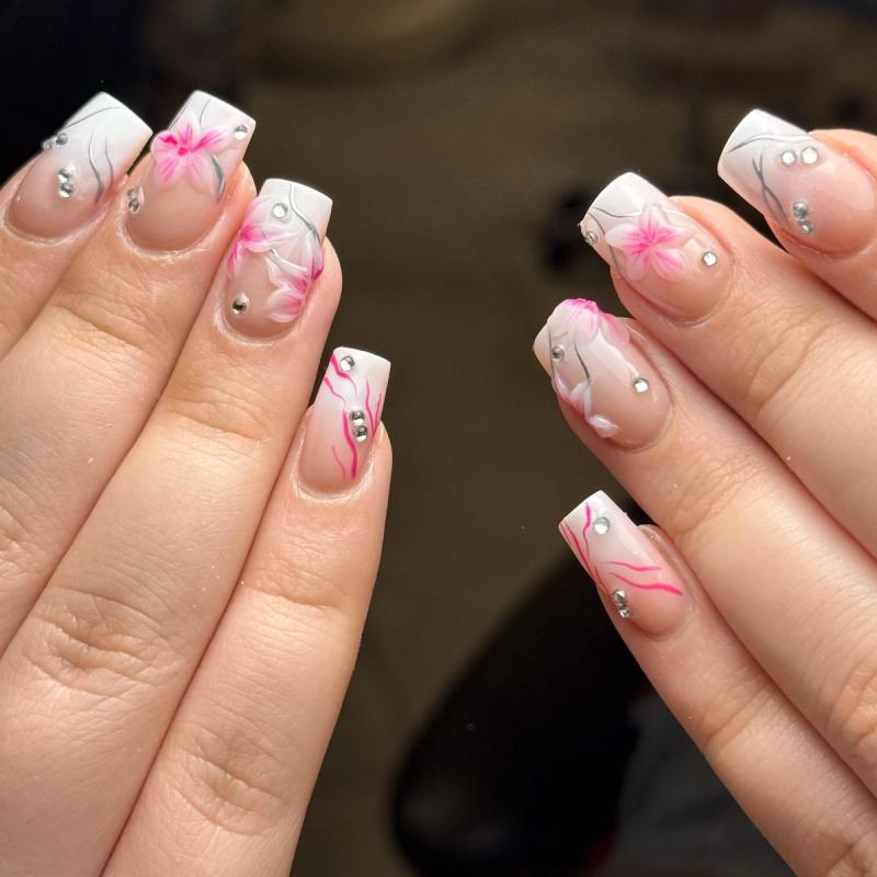 Nail Pro, Silverdale Gallery