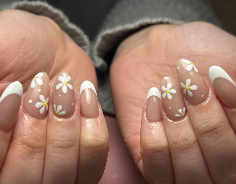 Nail Pro, Silverdale Gallery