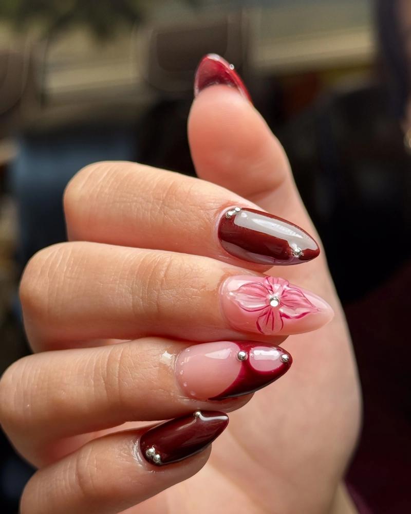 Nail Pro, Silverdale Gallery