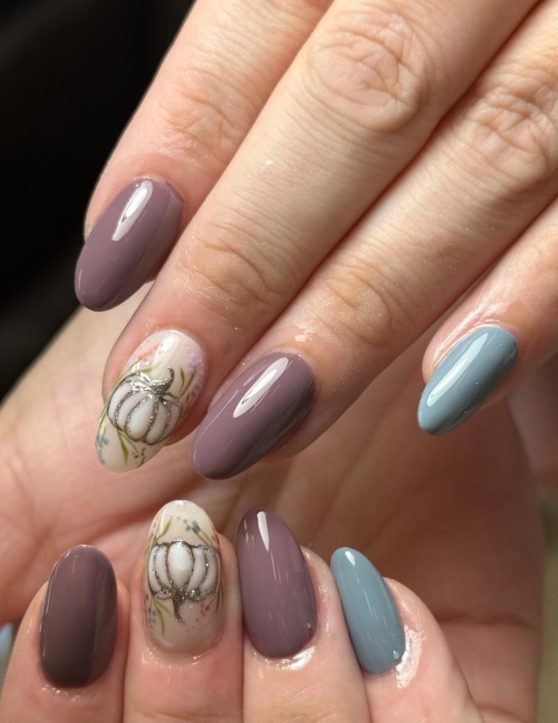 Custom nail design by Nail Pro in Silverdale