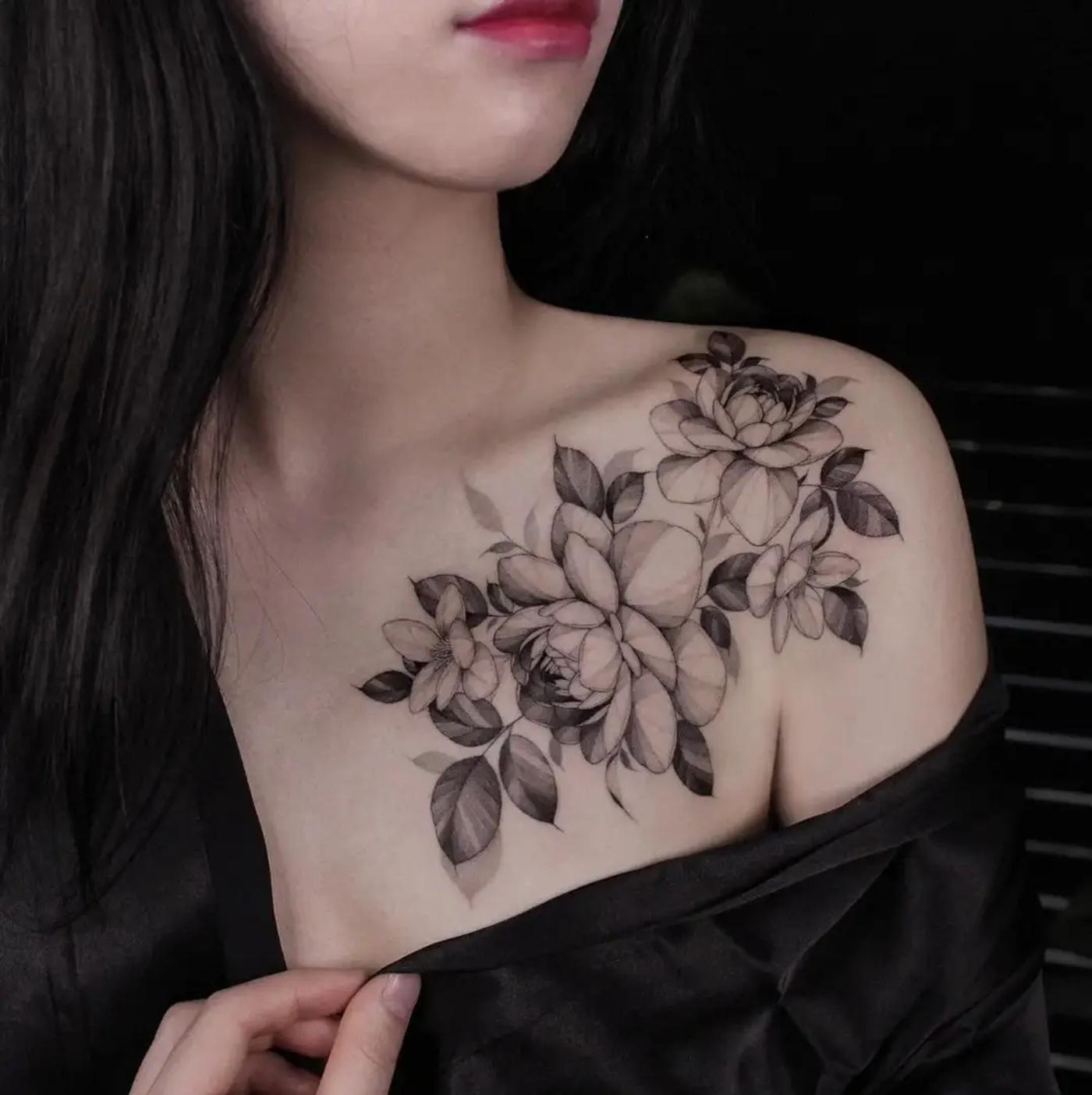 Florales Tattoo