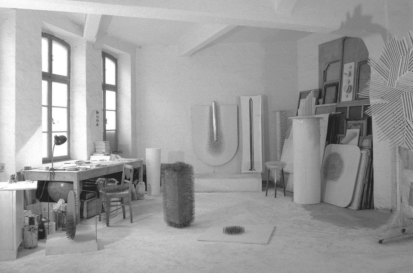 Studio of Günther Uecker, Hüttenstraße 104, Düsseldorf July 1965 © Maren Heyne, Courtesy ZERO foundation