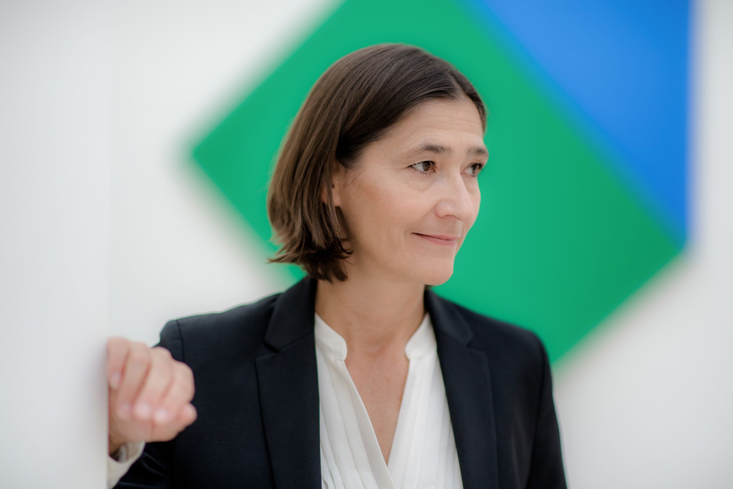 “Wir müssen uns für die Freiheit der Kunst einsetzen” – Prof Dr Susanne Gaensheimer im Gespräch