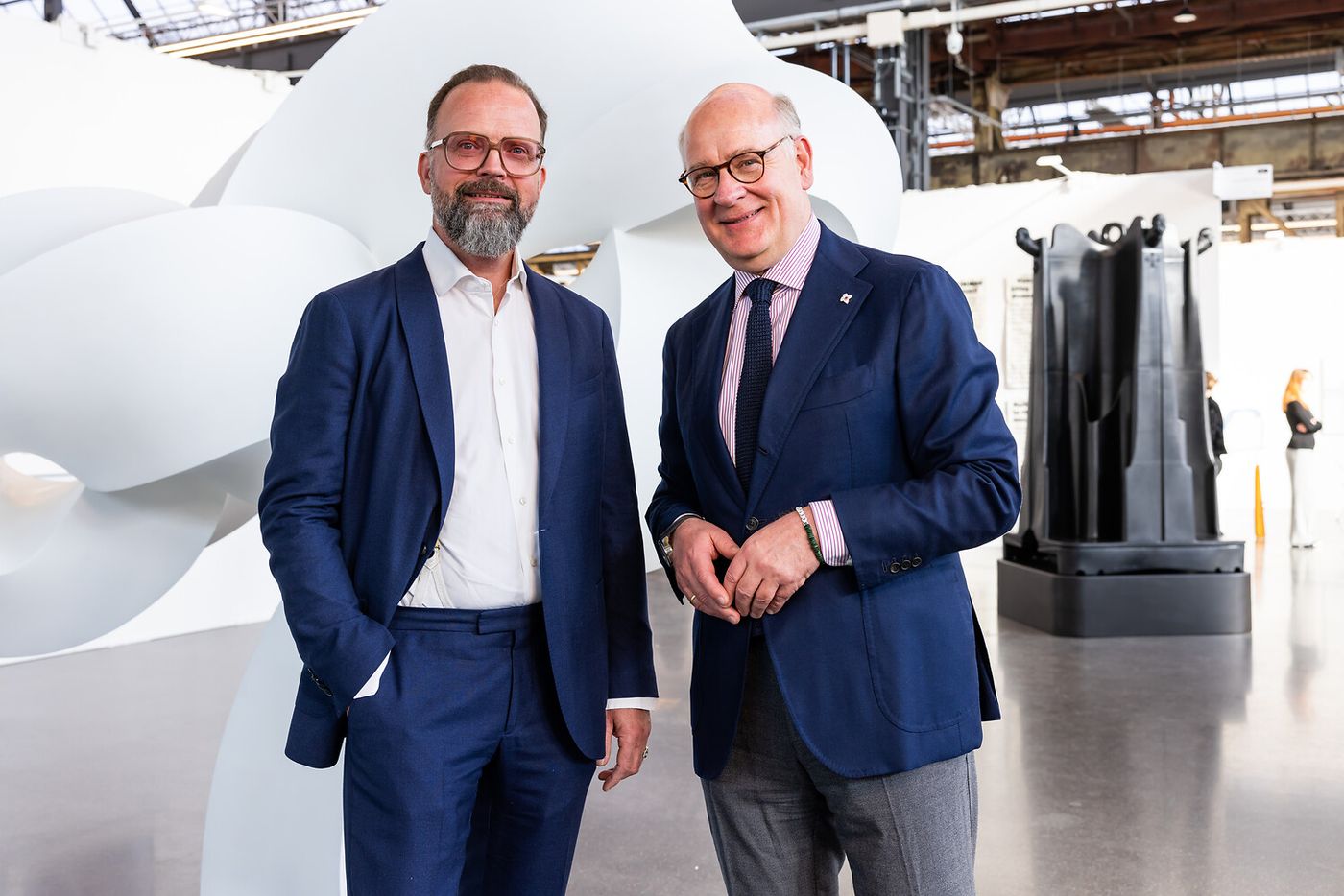 Walter Gehlen & Dr. Thomas Lange auf der Art Düsseldorf 2025. Foto: Sebastian Drüen