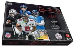 2025 Topps Signature Class Football box