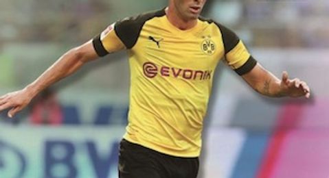 2019 Topps Chrome Bundesliga Soccer Cards Checklist box