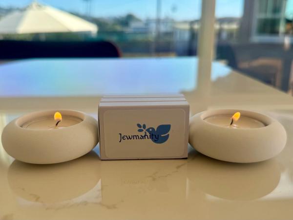 Travel Shabbat Candle Set