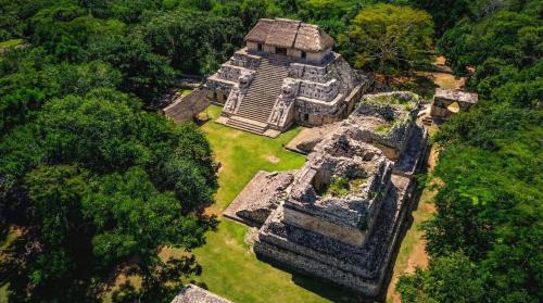 Ek Balam: El Linaje de los Reyes Jaguar que la Historia no pudo Borrar