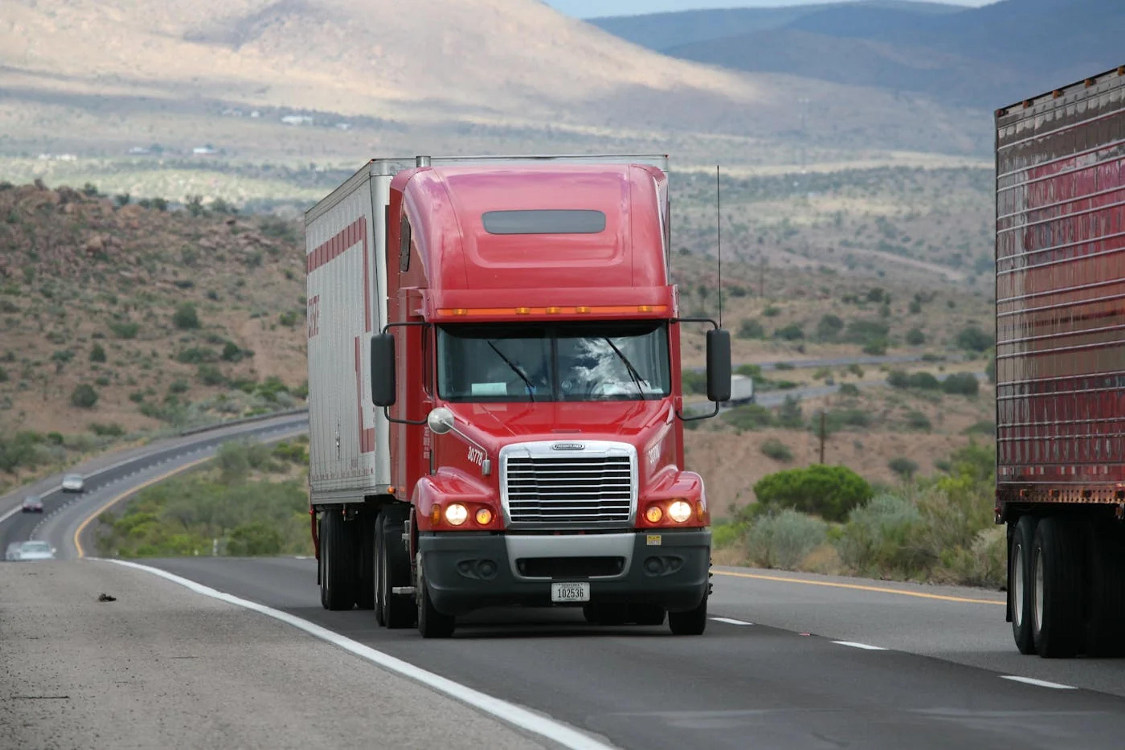 FedEx Freight vs UPS Freight