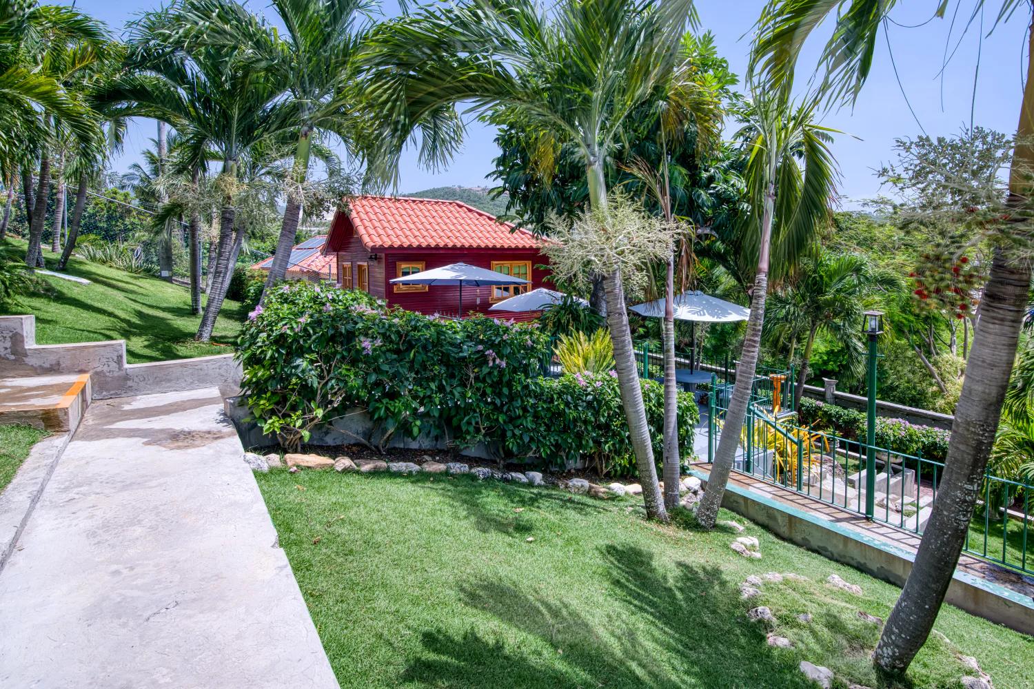 Villa Della Palmeras Ironshore Montego Bay Jamaica Palm Gardens