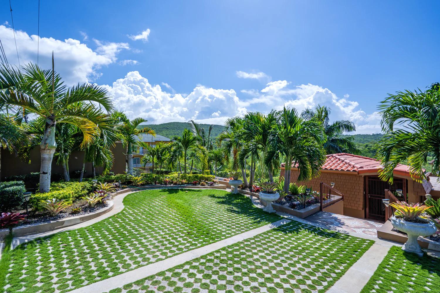 Villa Della Palmeras Ironshore Montego Bay Jamaica Entry