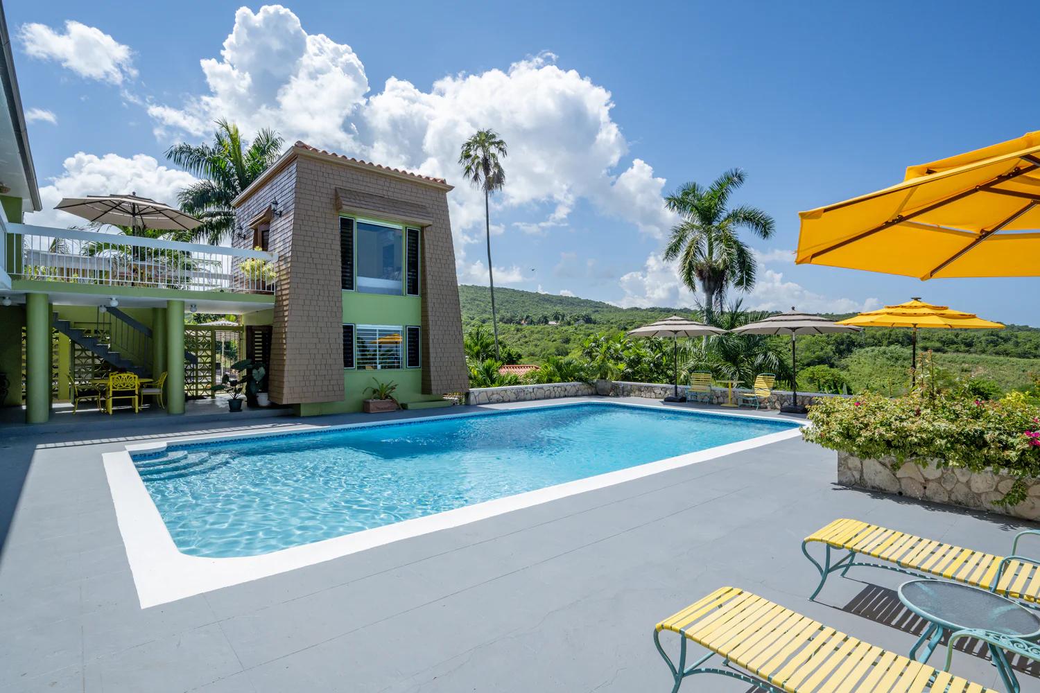 Villa Della Palmeras Ironshore Montego Bay Jamaica Swimming Pool