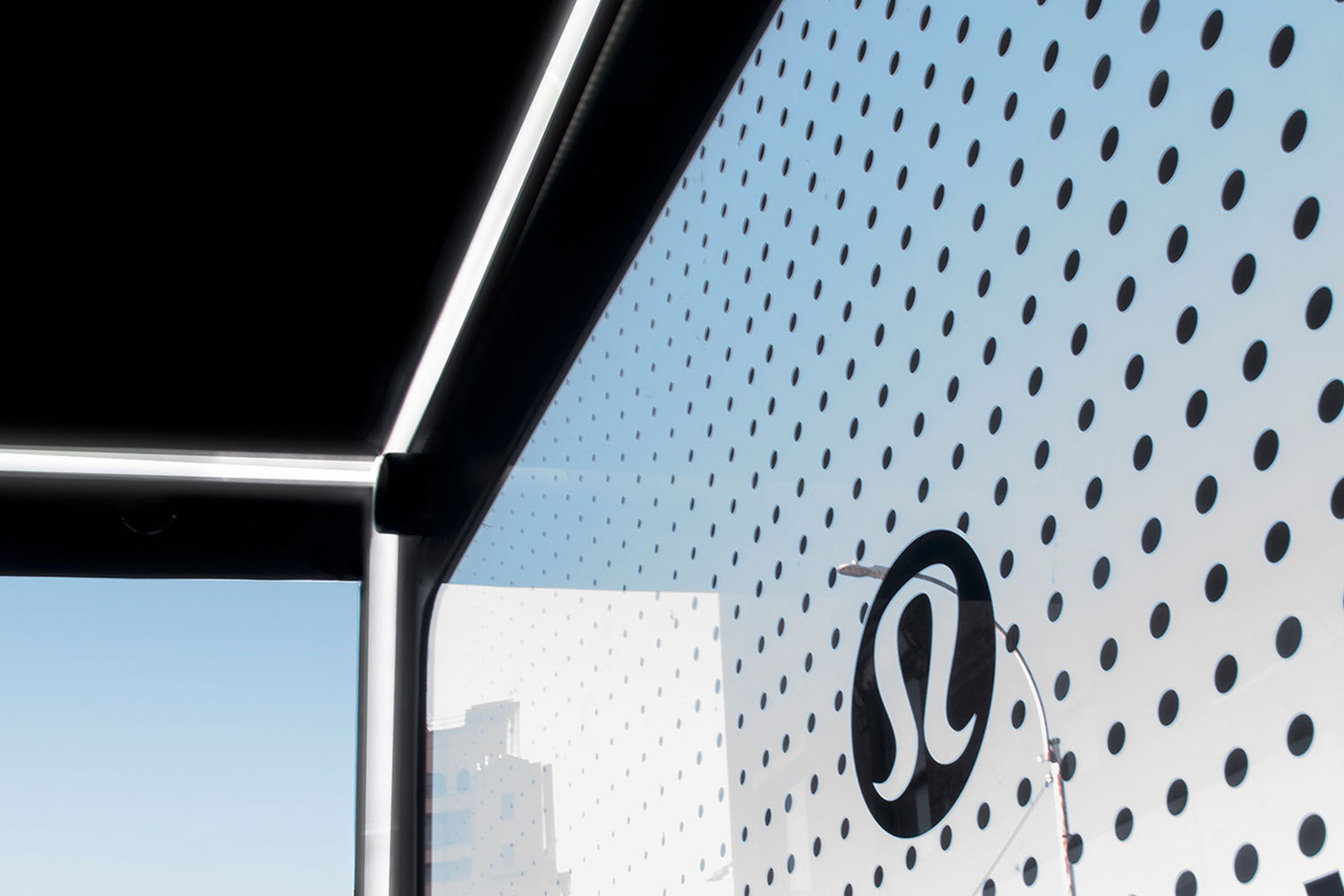 lululemon - image 07