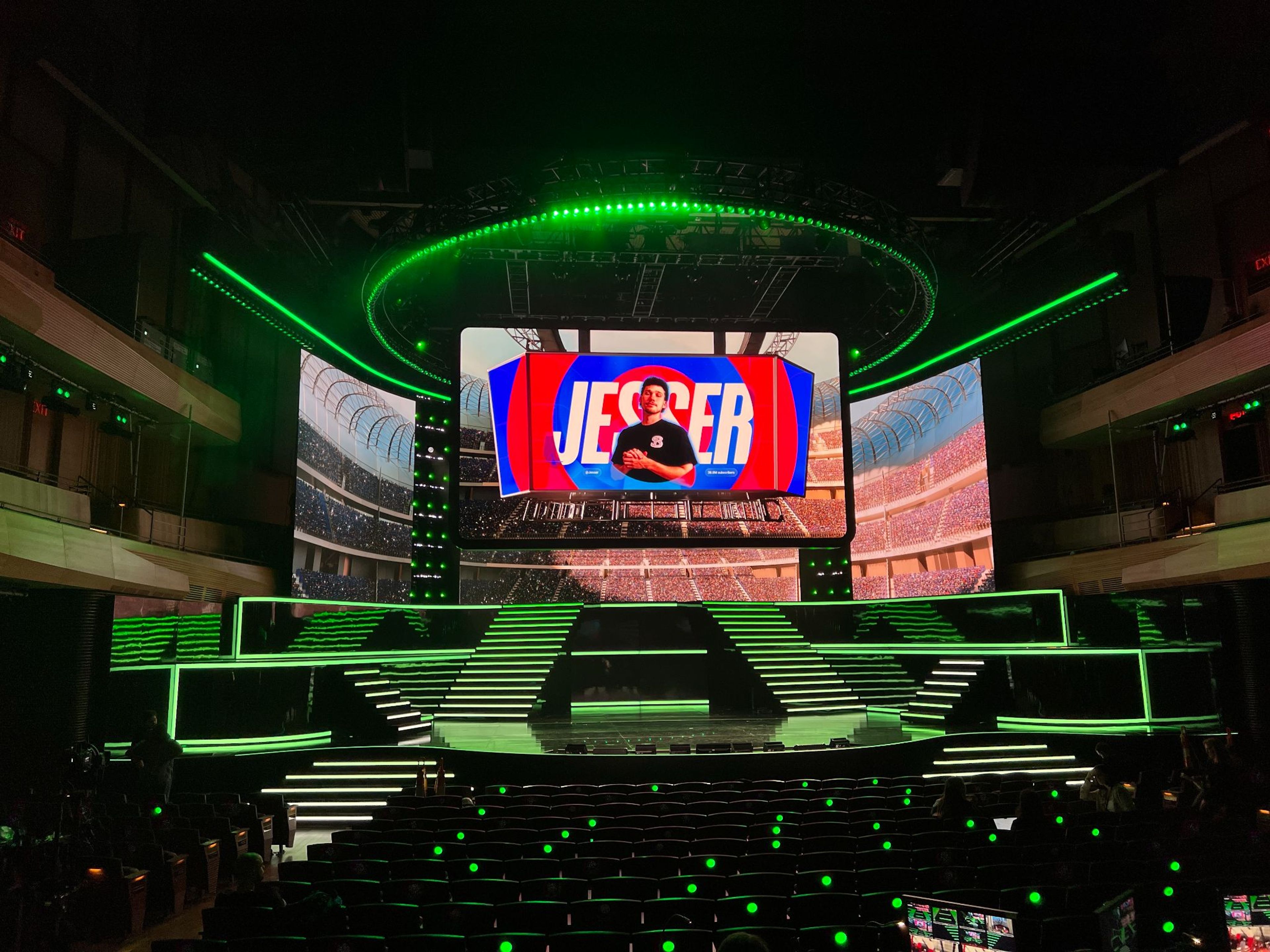DE-YAN BRANDCAST 02
