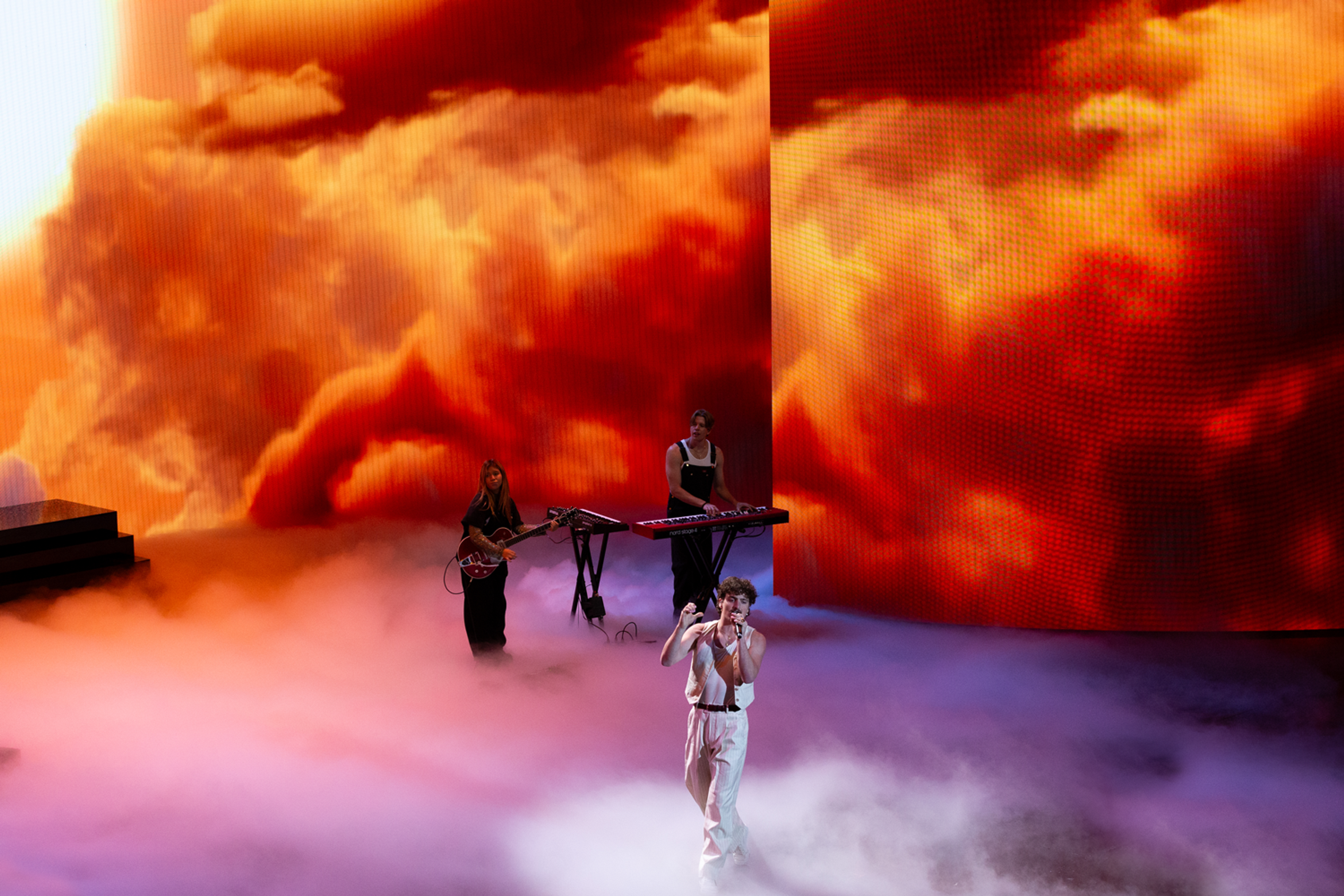 DE-YAN BRANDCAST24 24b