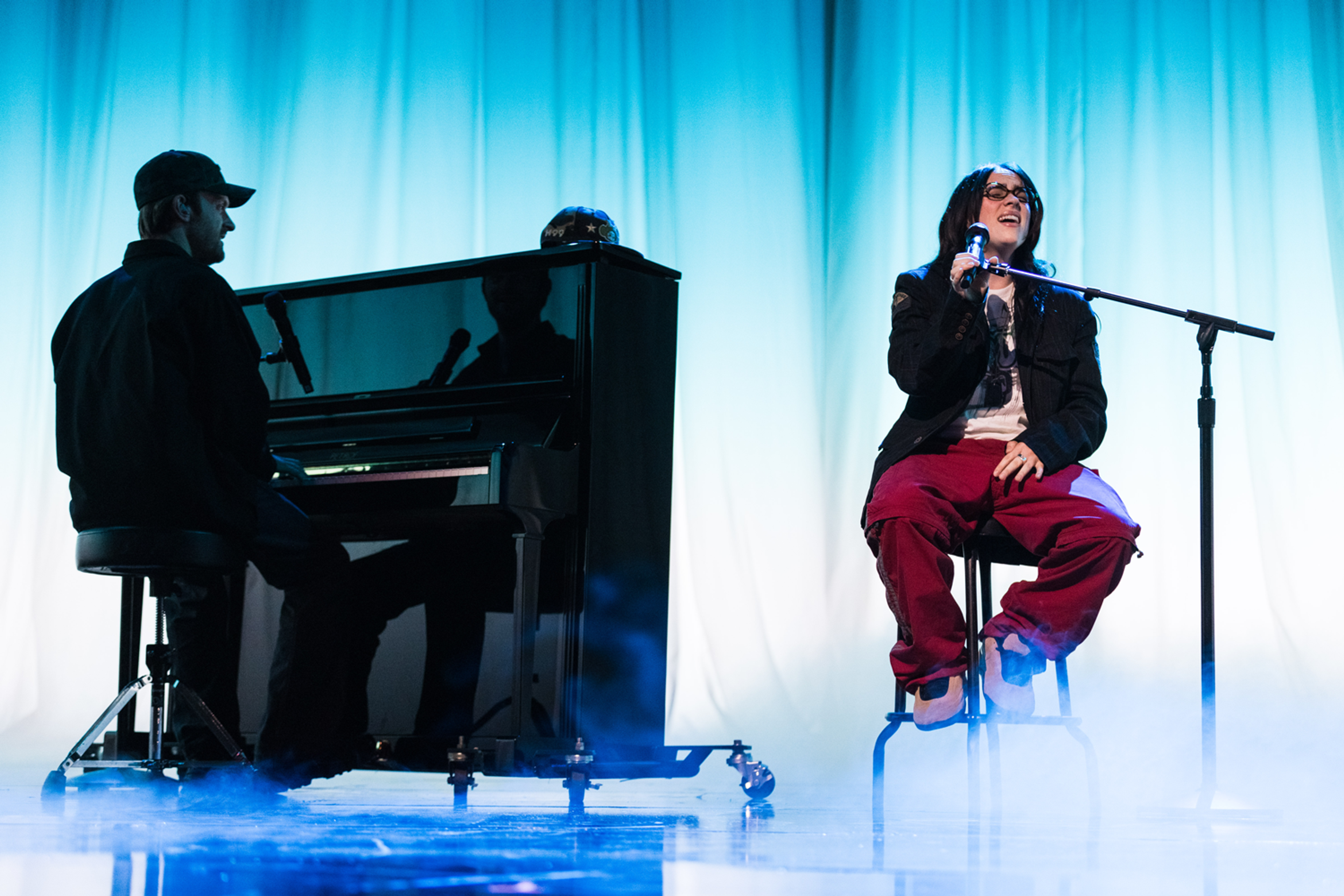 DE-YAN BRANDCAST24 8