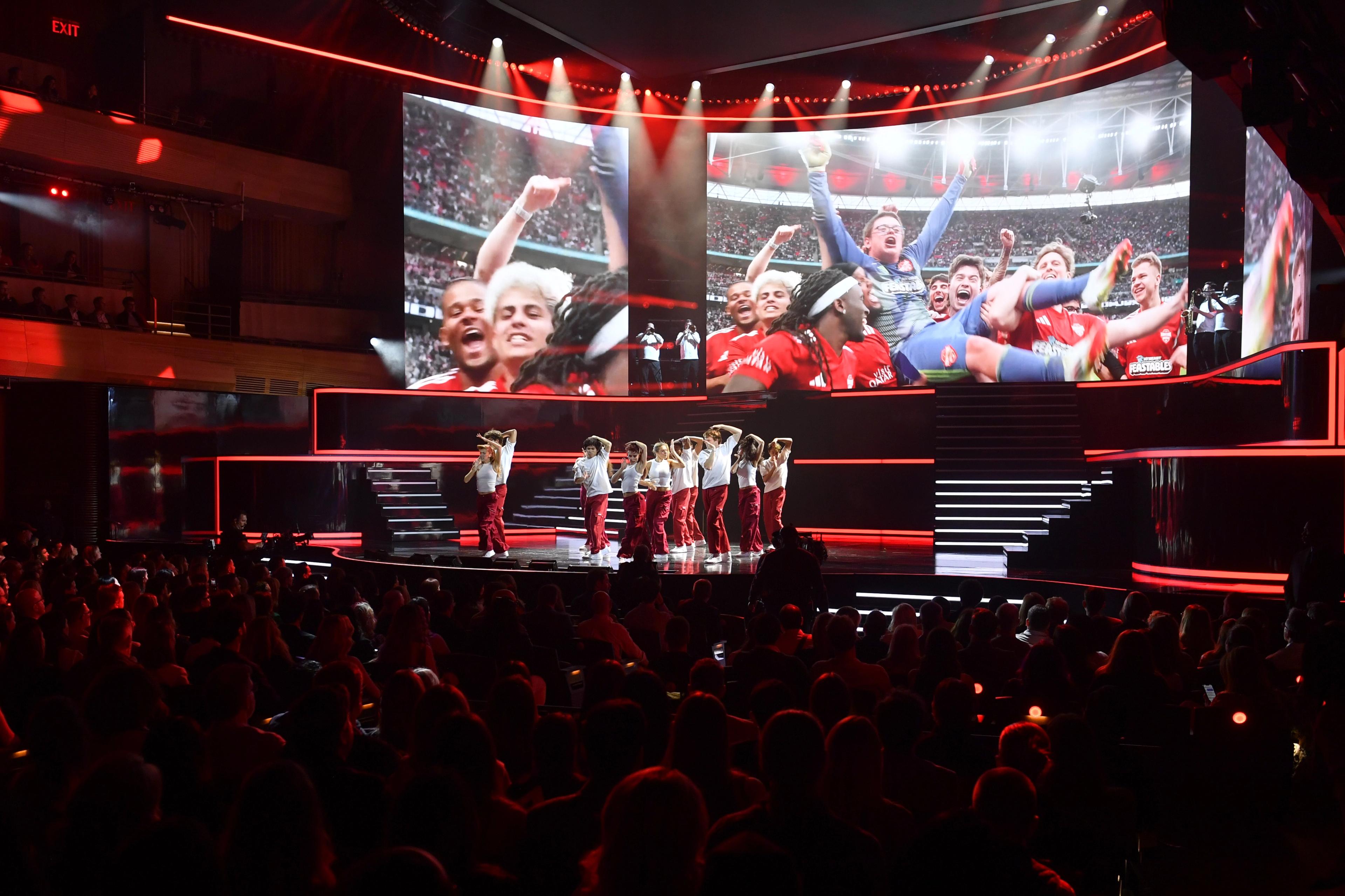 DE-YAN BRANDCAST 10