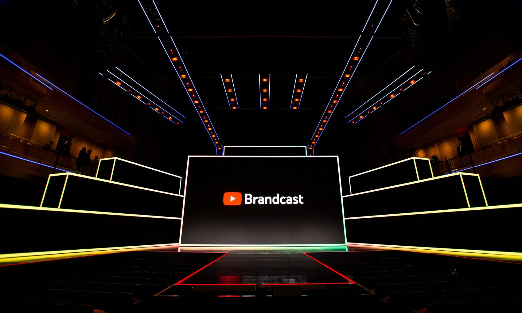 DE-YAN BRANDCAST23_1