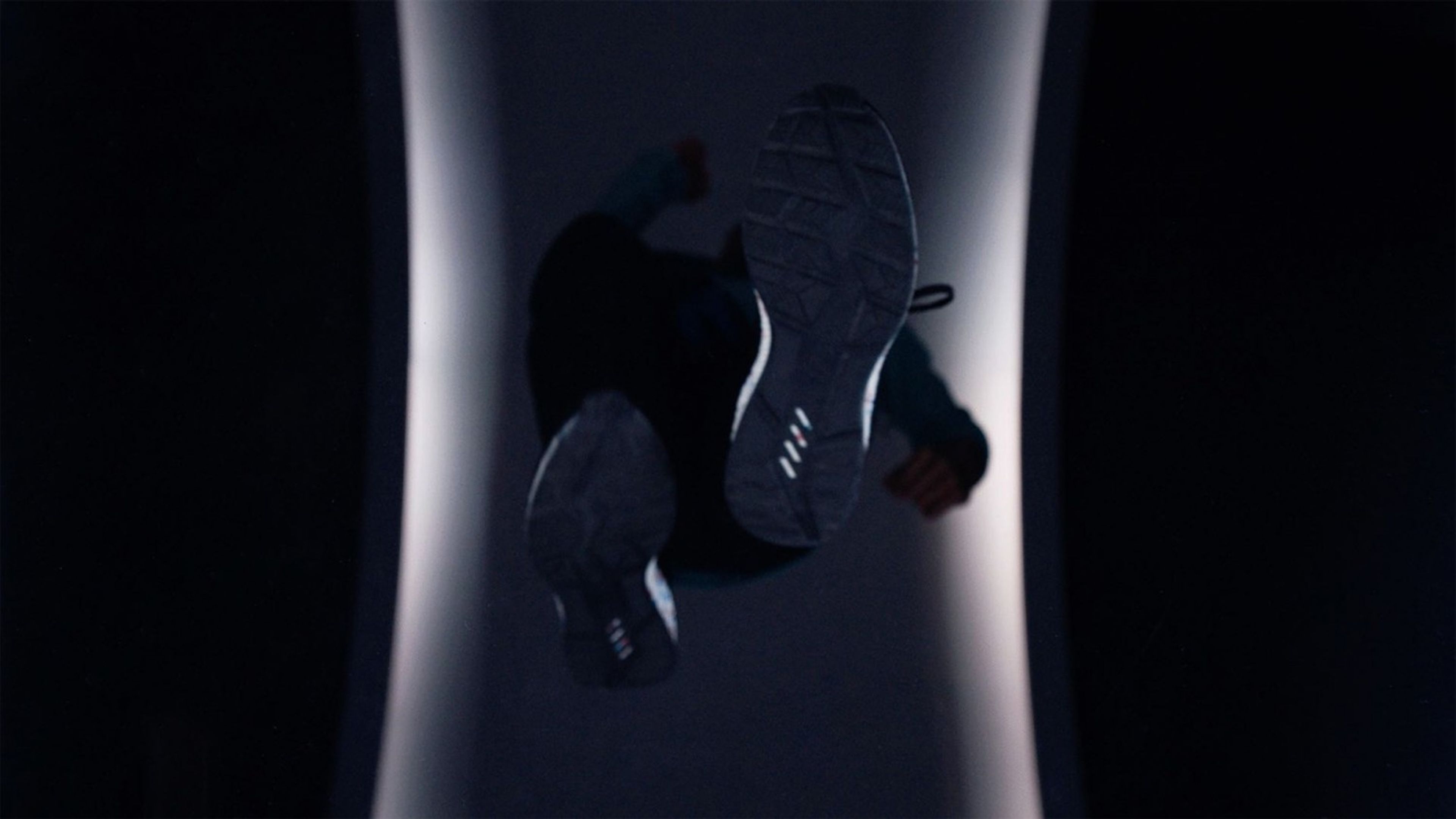 asics - image 04