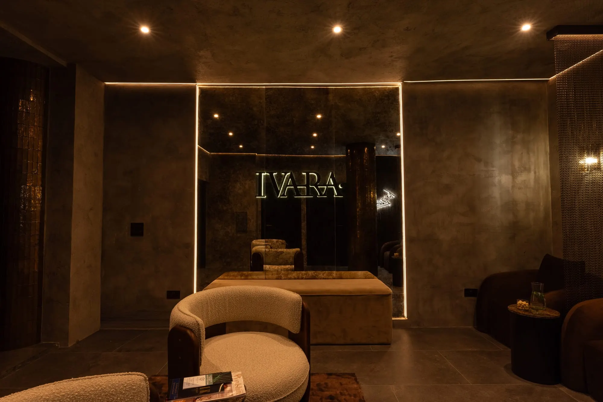 The IVARA members' lounge