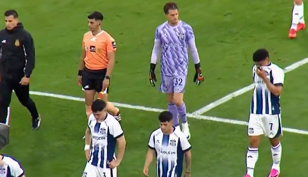Talleres perdió 2-1 con Defensa y Justicia en el Kempes y sumó su quinto partido sin ganar