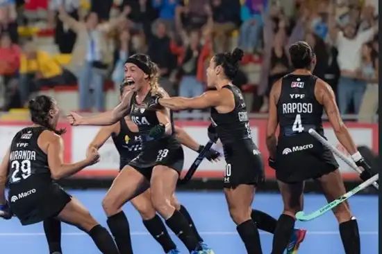 Las Leonas