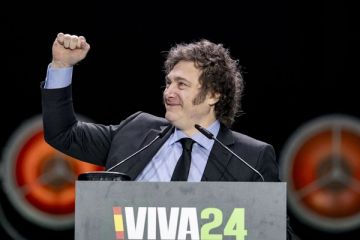Los siete viajes de Milei a España: 15 días y sin visitas oficiales
