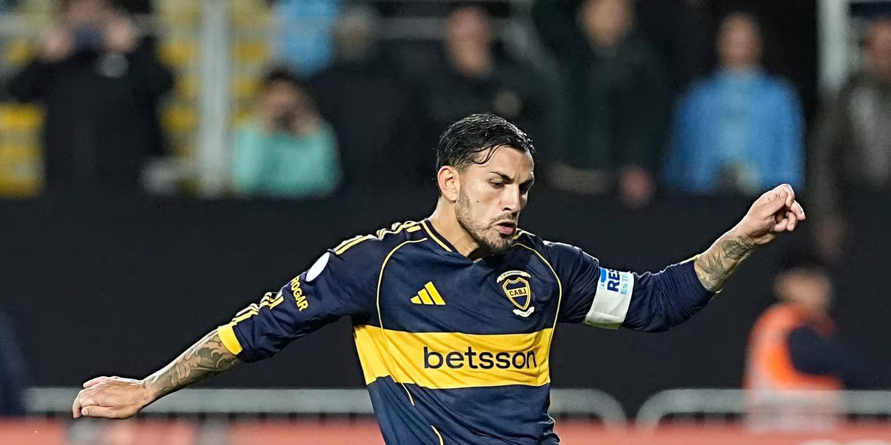 Boca avanzó en la Copa Sudamericana y Paredes pidió mejorar