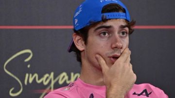 Colapinto se retiró en Marina Bay por fallas mecánicas y vivió el peor fin de semana de su carrera