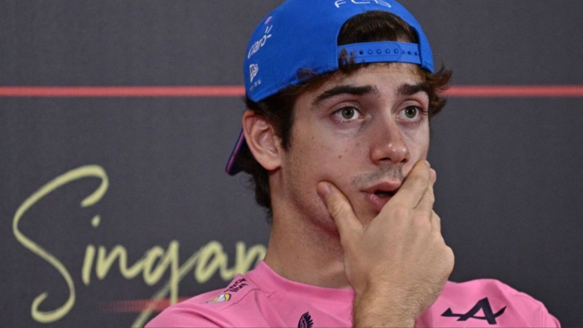 Colapinto se retiró en Marina Bay por fallas mecánicas y vivió el peor fin de semana de su carrera