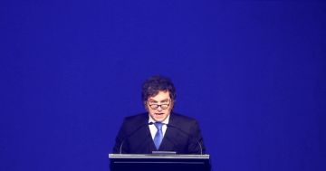 Milei en París: "Si reelegimos, 2028 será el mejor año económico de la historia"