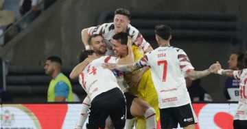 Estudiantes eliminó a Flamengo en el Maracaná y jugará la final