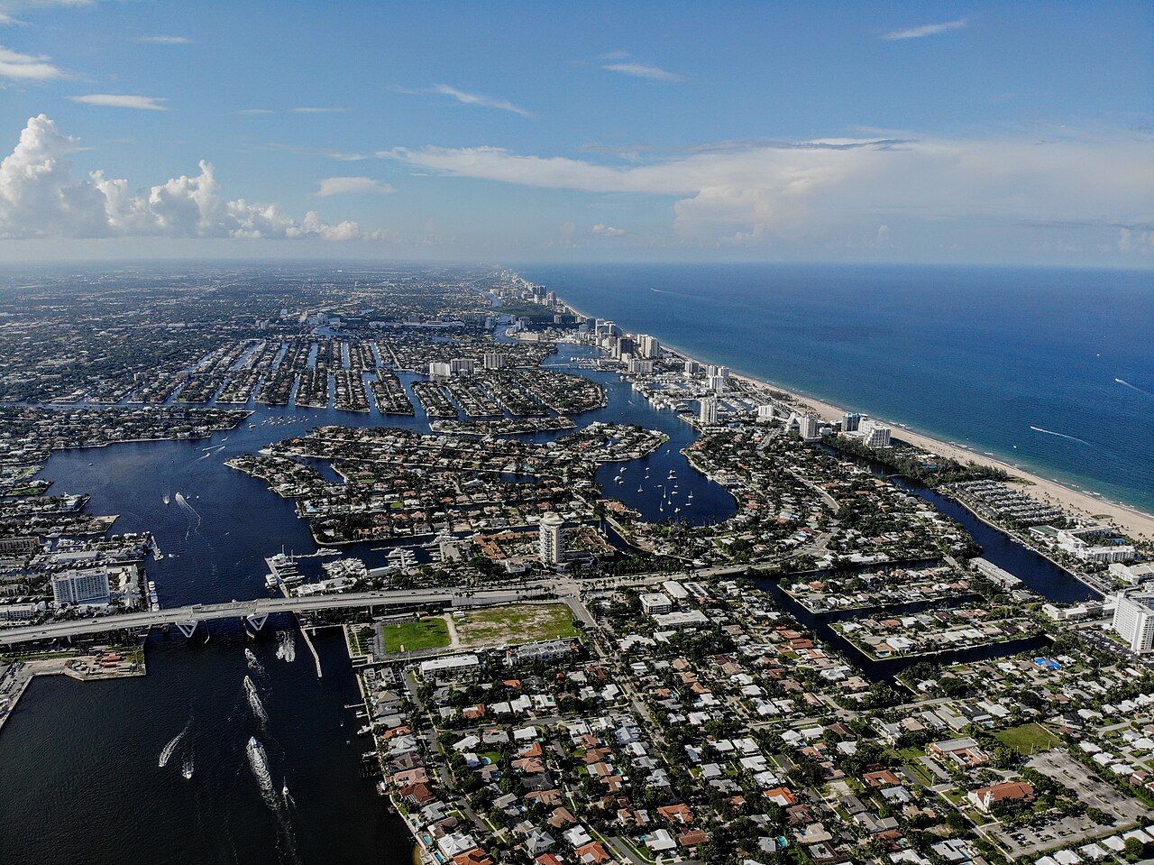 2018 aerial photograph of Fort Lauderdale by Yanjipy, Wikimedia Commons, CC BY-SA 4.0; regional context, not the Sistrunk View or Sanctuary Cove property.