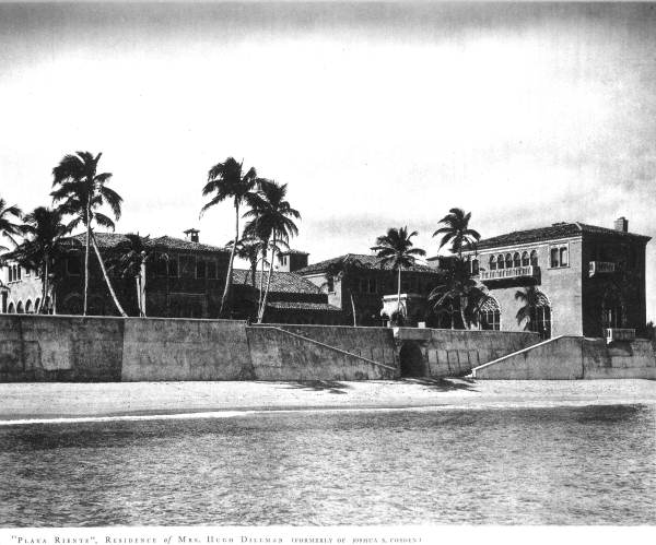 Archival circa-1928 photograph of Playa Riente from the ocean, an earlier demolished mansion on the larger historic estate that included today's Goodman parcel.