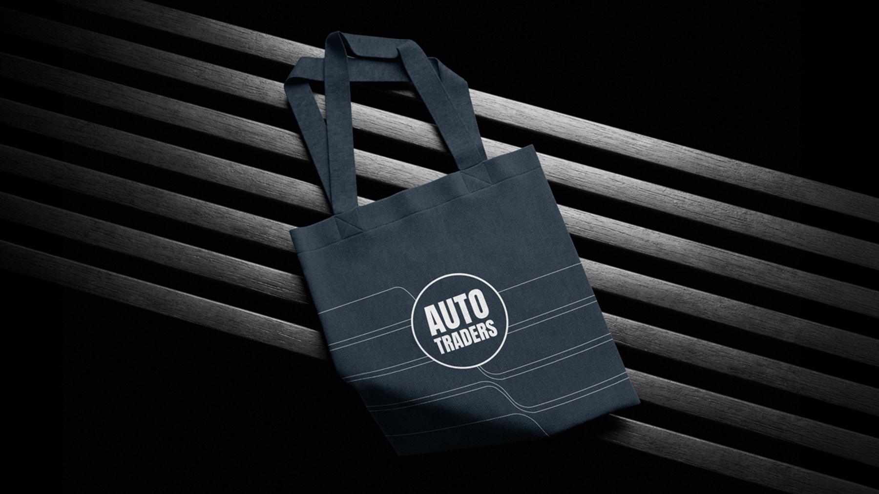 Auto Traders — piezas de comunicación
