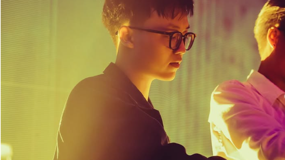 Nghệ thuật đẫm máu của "Warm-up DJ" (DJ mở màn)