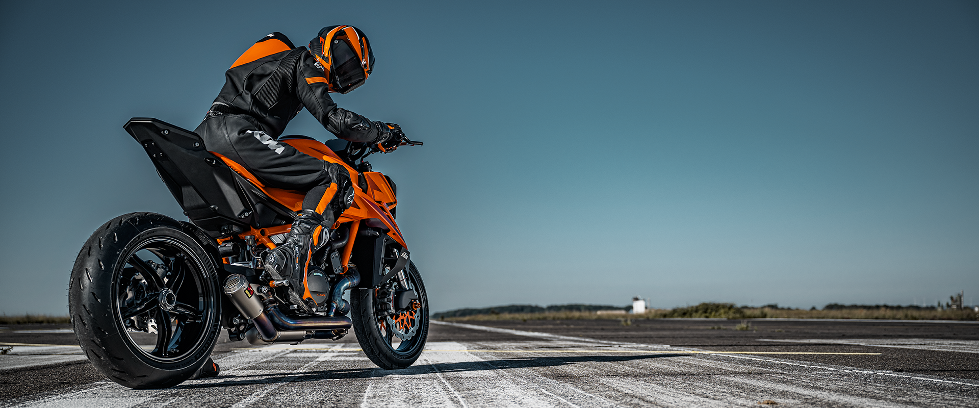 Foto 3: Moto KTM 1390 Super Duke R EVO nuova 1350cc strada (2026)