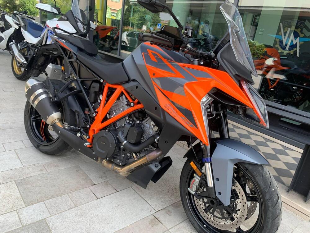 Foto 1: Moto KTM 1290 Super Duke GT usata 1301cc strada (2022)