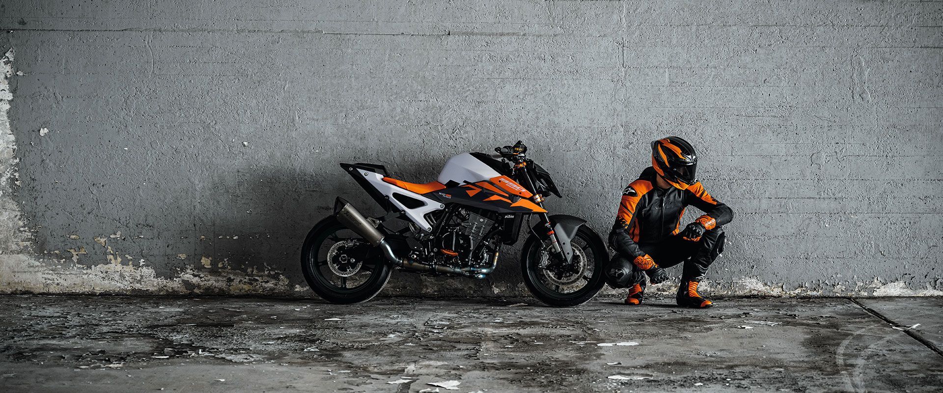 Foto 2: Moto KTM 990 Duke nuova 947cc strada (2026)