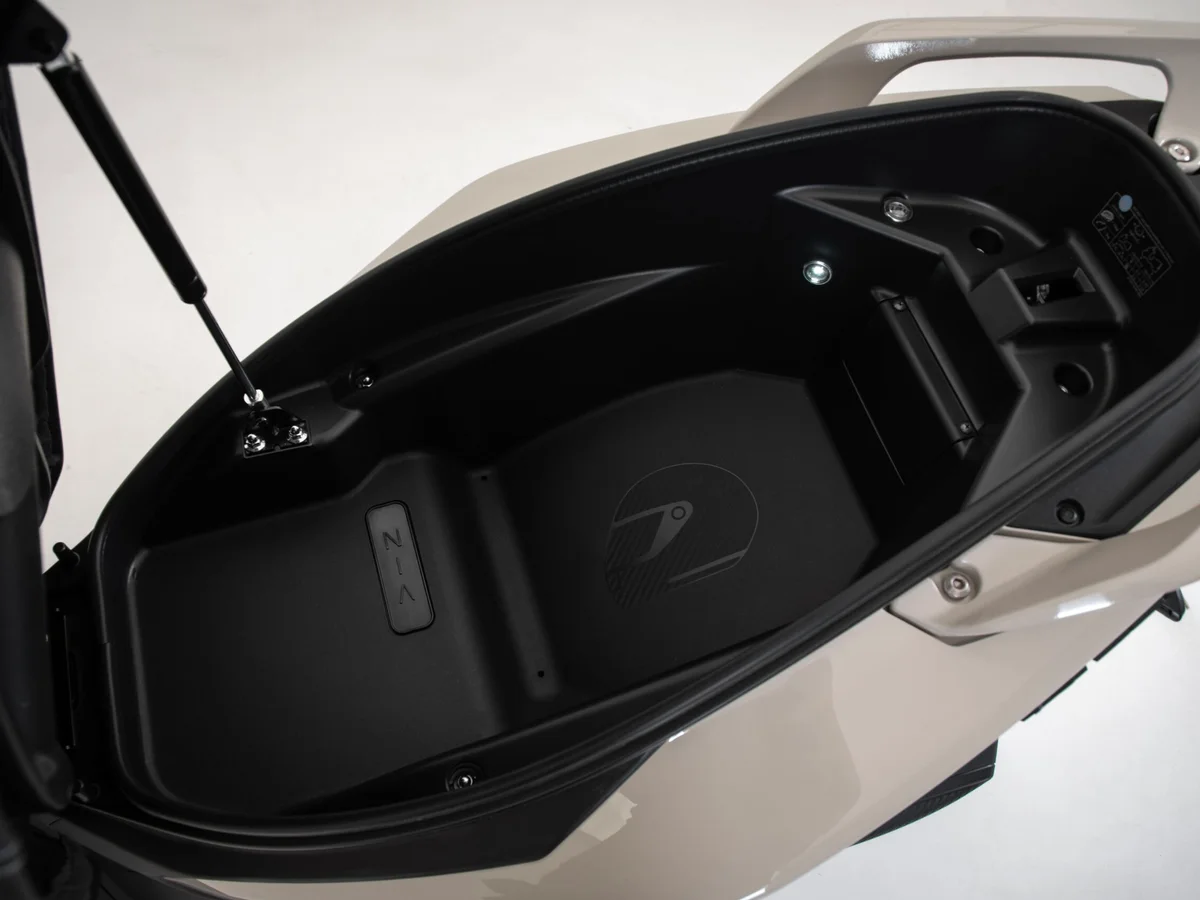 Foto 1: Moto KYMCO X-Town 250ST nuova 246cc scooter (2026)